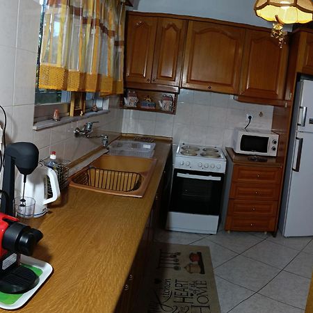 Sofia'S Home 9Min. Athens Airport Луца Экстерьер фото
